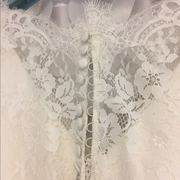 Wedding dress by Maggie Sottero - Picture 6 of 8